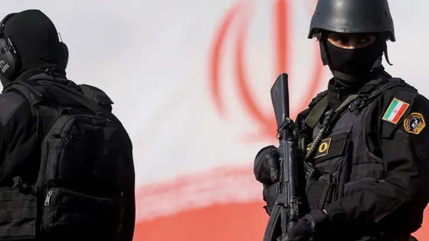 ایران میں جاسوسی کے الزام میں 2 غیر ملکیوں سمیت 4 افراد گرفتار