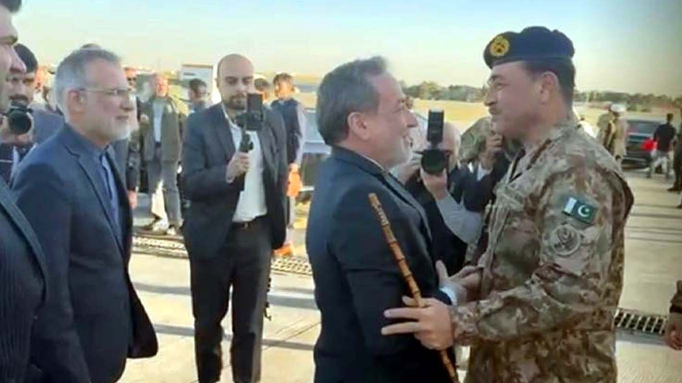فیلڈ مارشل سید عاصم منیر ایران کے سرکاری دورے پر روانہ