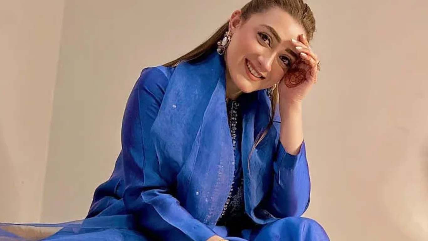 مومنہ اقبال کی رخصتی کی تاریخ سامنے آگئی