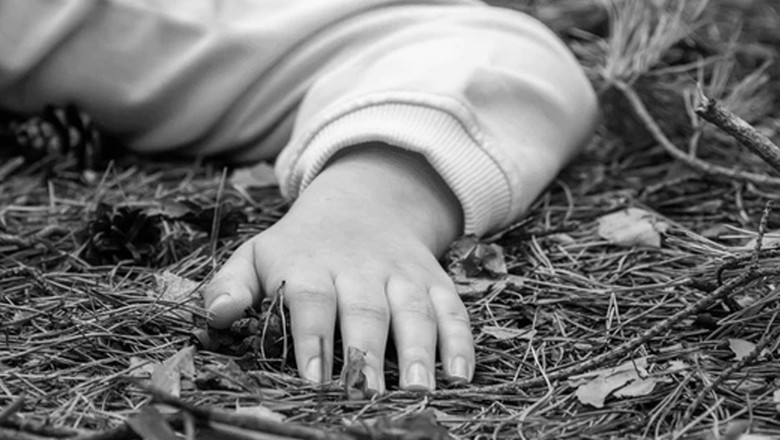کراچی میں گھر کے قریب سے لاپتہ تین سالہ بچی کی تشدد زدہ بوری بند لاش برآمد