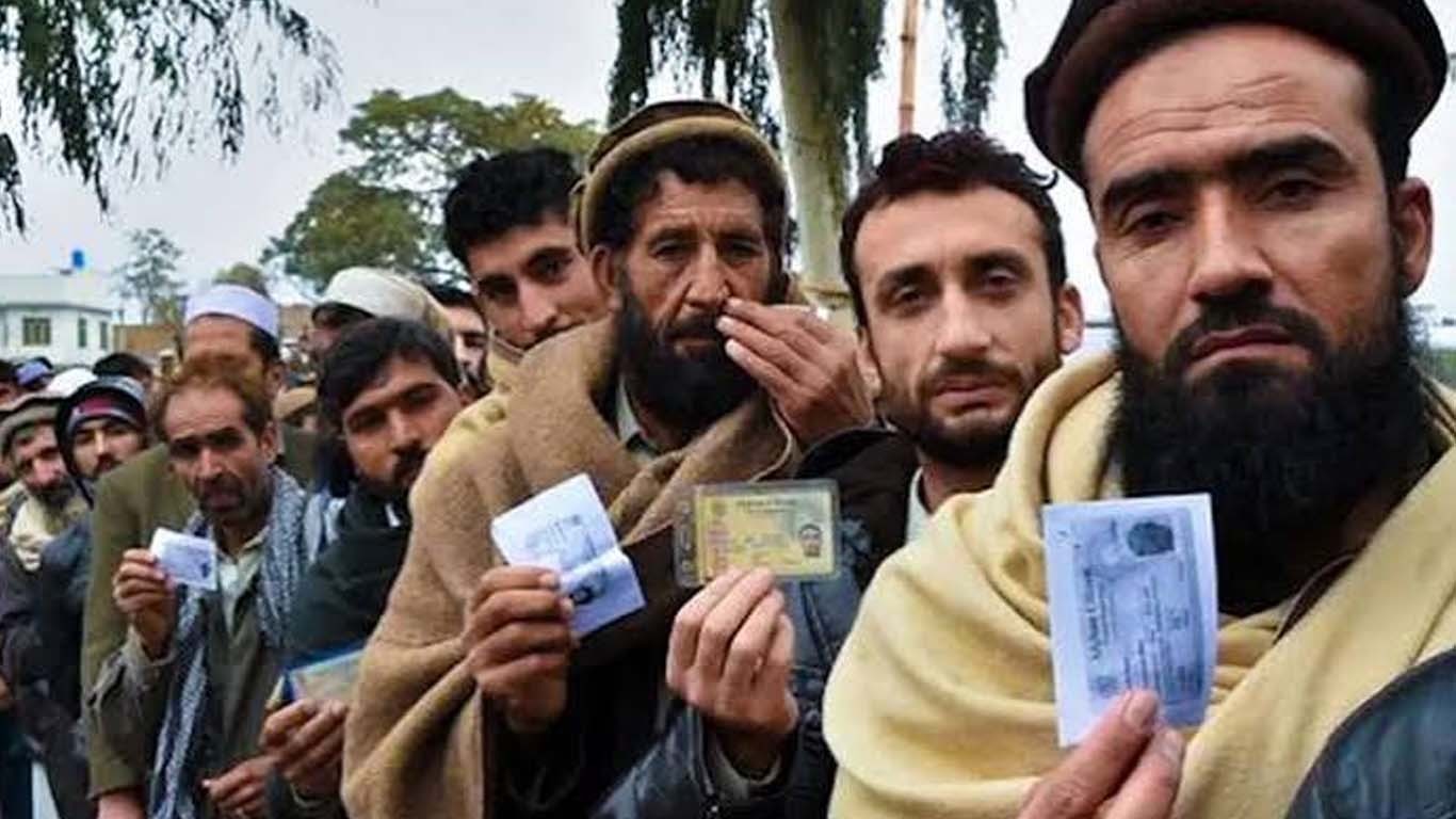غیر قانونی افغان باشندوں کیخلاف مختلف ممالک میں کریک ڈاؤن