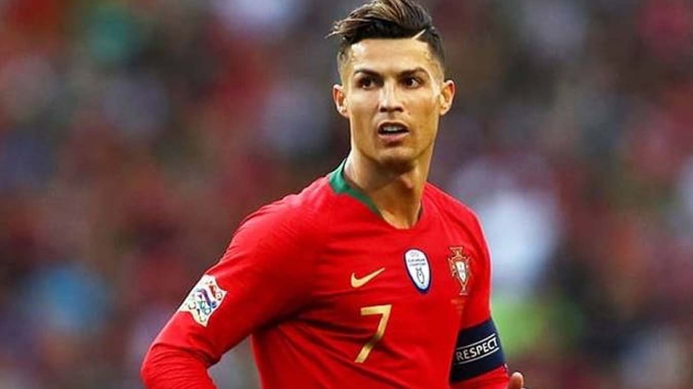 رونالڈو کی ایک منٹ کی کمائی کتنی ہے؟ مداح حیران رہ گئے