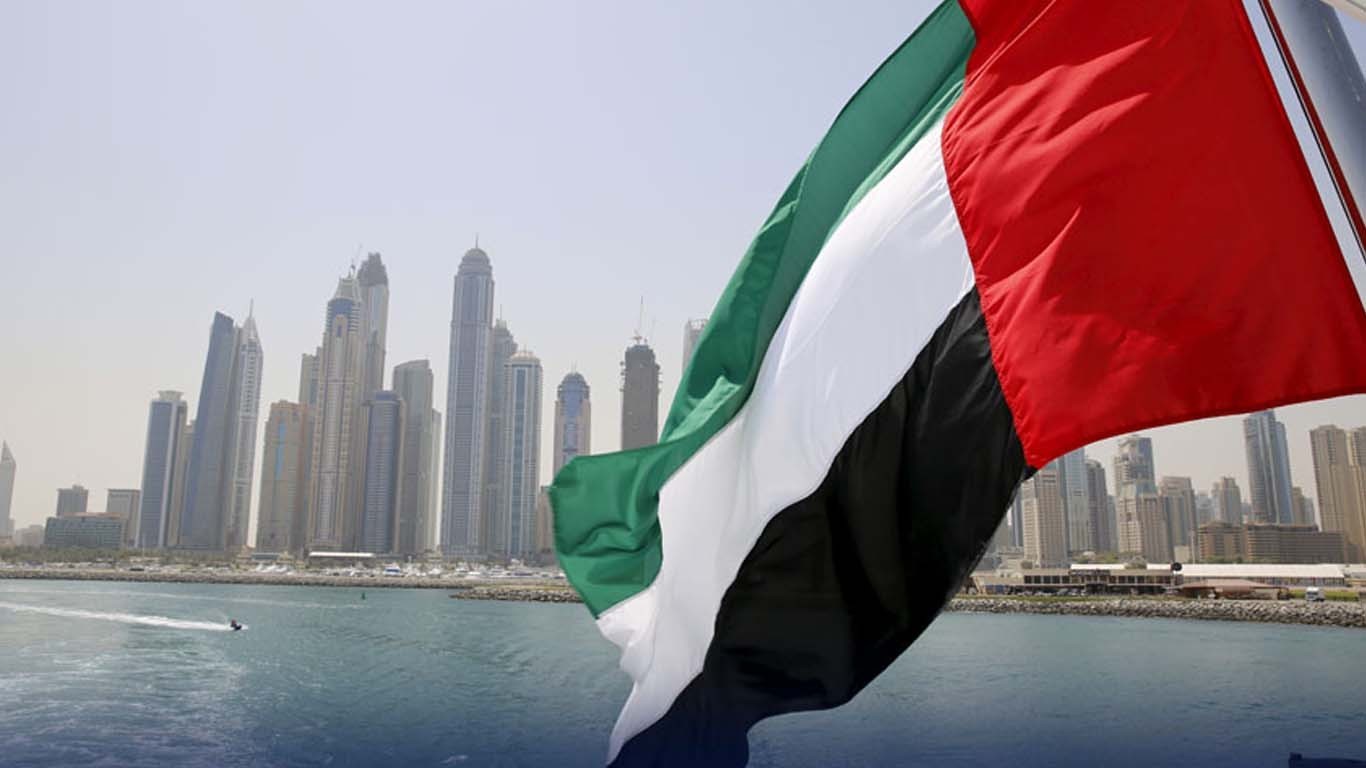 امارات نے پاکستانیوں کیلئے ویزے کا اجرا دوبارہ شروع کر دیا