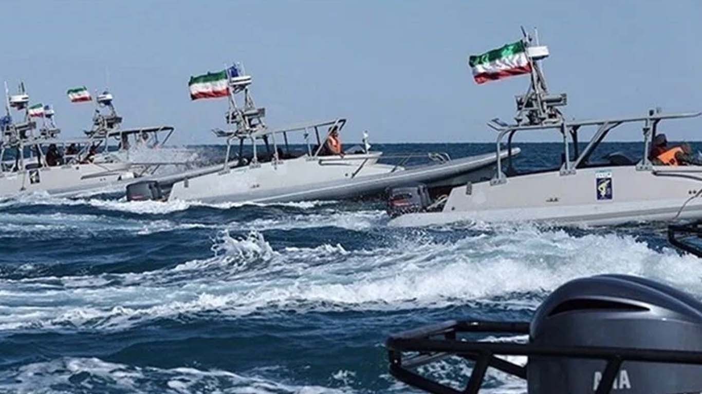 ایران نے آبنائے ہرمز کھولنے کیلئے امریکا کے سامنے مطالبات پیش کردیئے